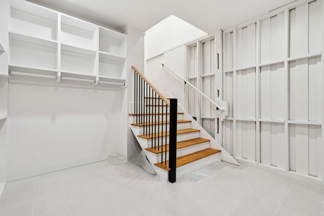 8258 Jack Island Drive Photo 59