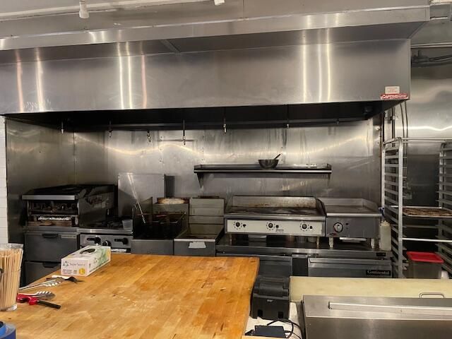 218 President Street Photo 9