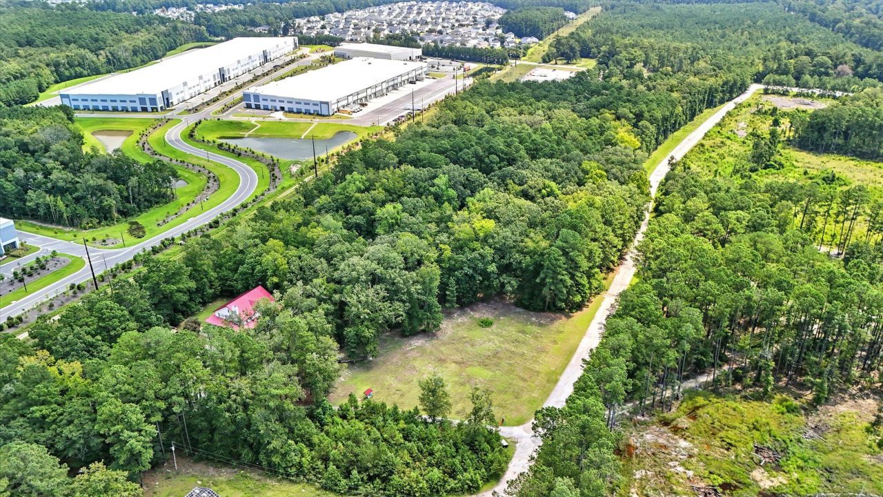 966 Hardwood Ln Lane  Photo 11