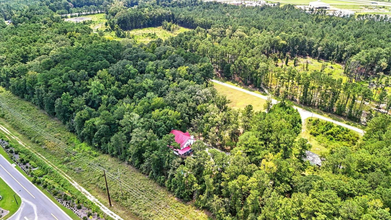 966 Hardwood Ln Lane  Photo 14