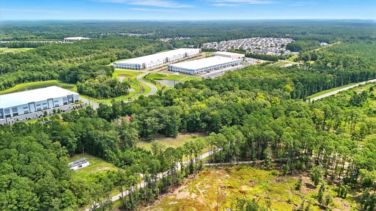 966 Hardwood Ln Lane  Photo 7