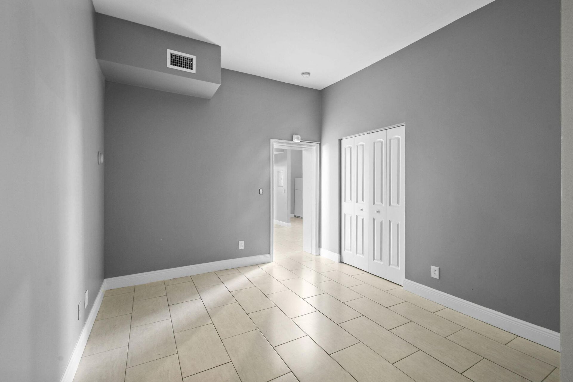 1401 Division Avenue, West Palm Beach, FL 33401 Photo