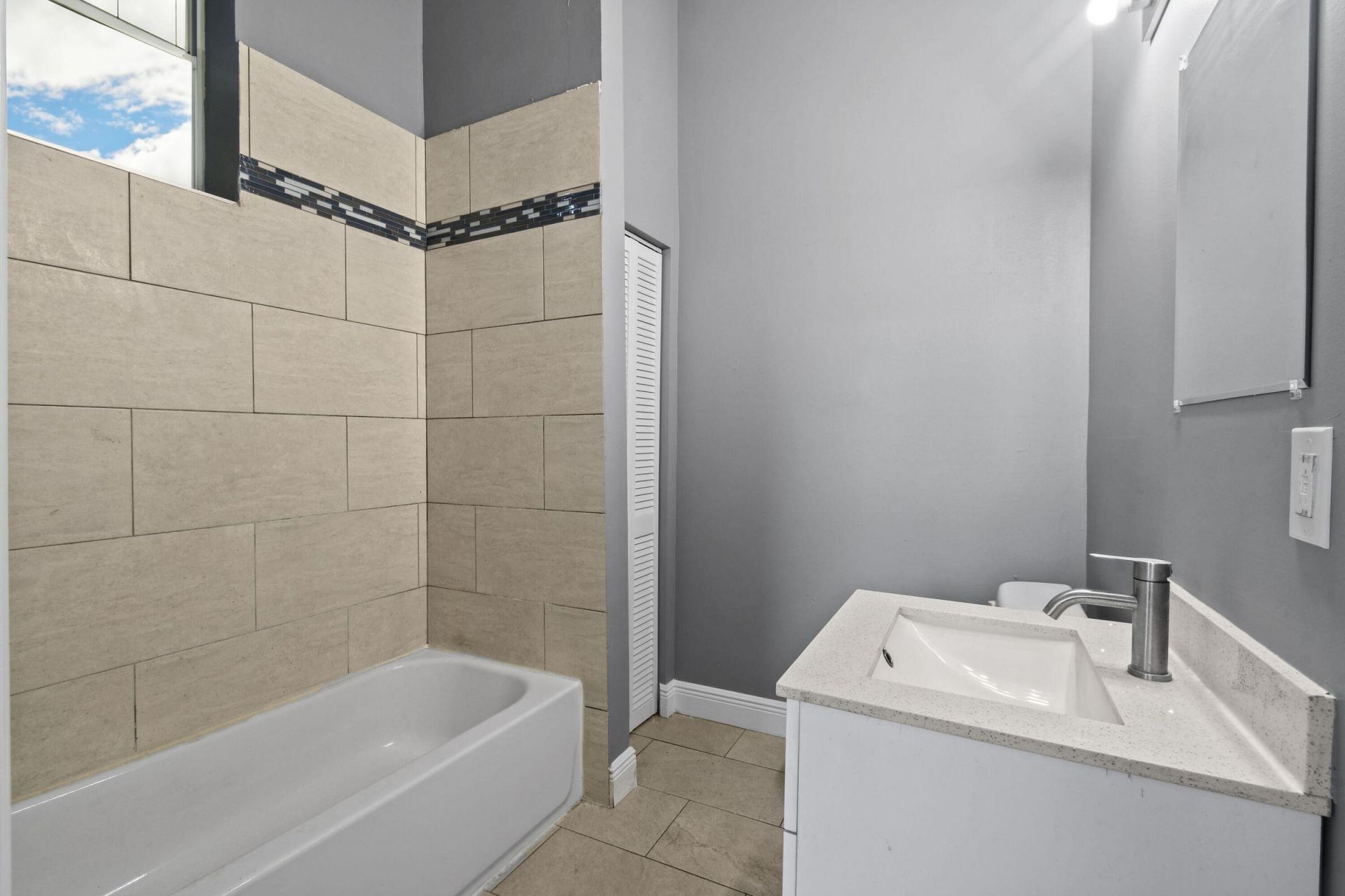 1401 Division Avenue, West Palm Beach, FL 33401 Photo