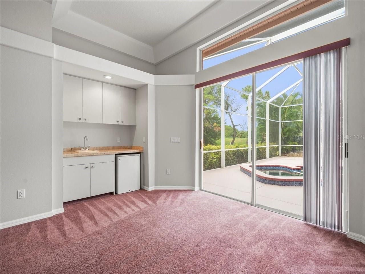 7303 Sawgrass Point Drive N, Pinellas Park, FL 33782 Photo