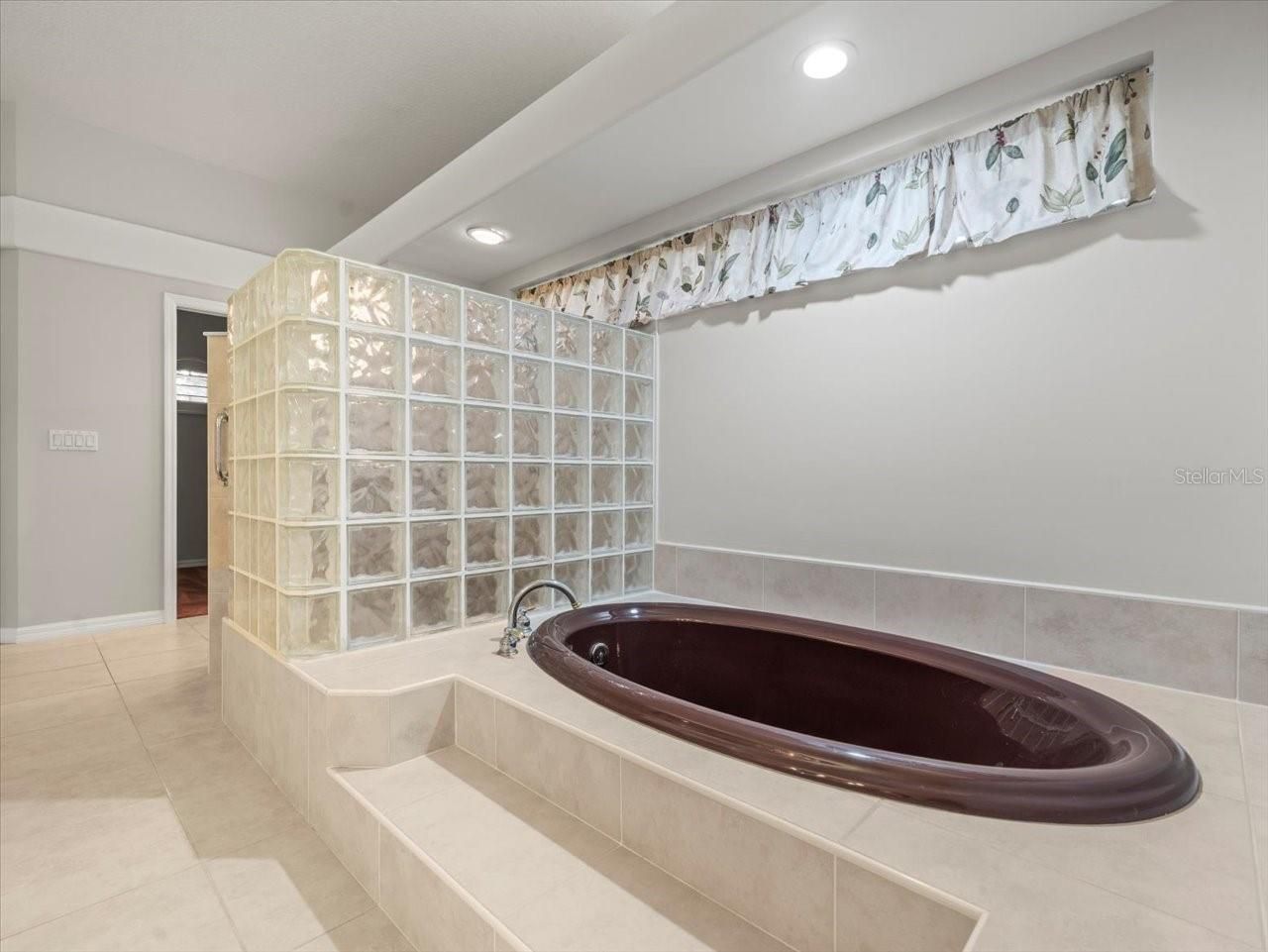 7303 Sawgrass Point Drive N, Pinellas Park, FL 33782 Photo