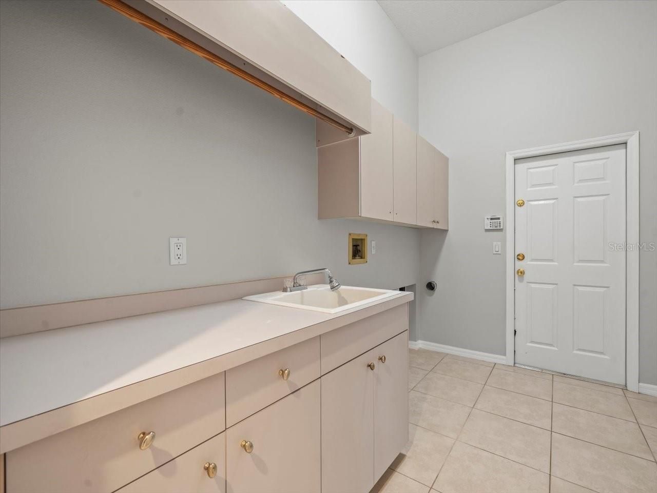 7303 Sawgrass Point Drive N, Pinellas Park, FL 33782 Photo