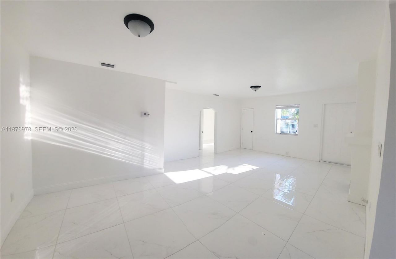 7631 NW 4th Ave, Miami, FL 33150 Photo
