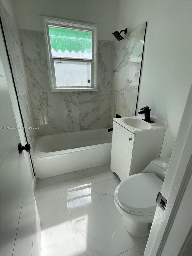 7631 NW 4th Ave, Miami, FL 33150 Photo