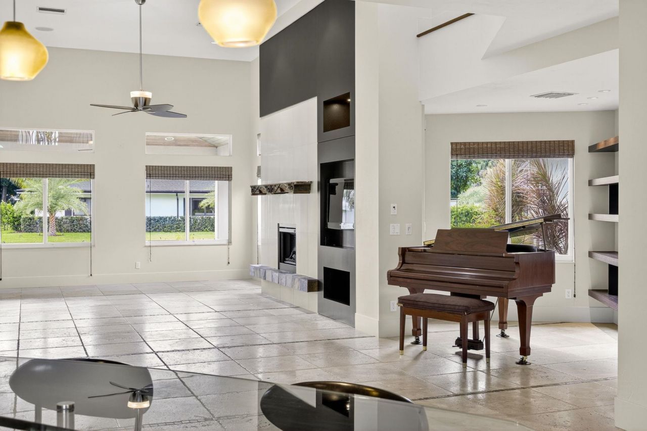 1321 Hanton Ave, Fort Myers, FL 33901 Photo