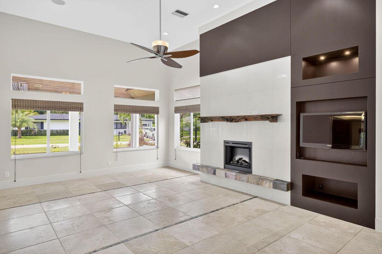 1321 Hanton Ave, Fort Myers, FL 33901 Photo