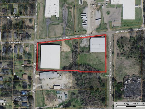 512 Matthews Drive, Canton, MS 39046