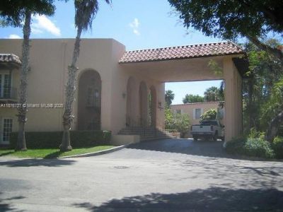 10808 N Kendall Dr, Unit Q-4, Miami, FL 33176 Photo