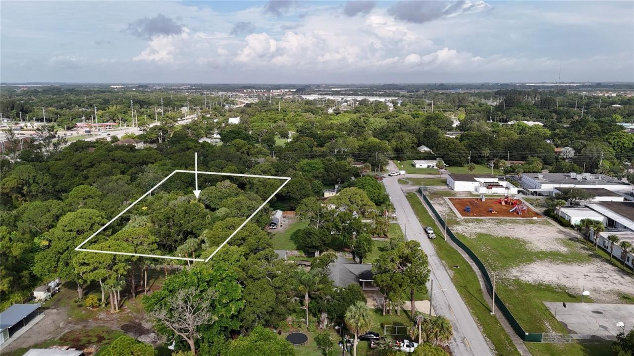 Tennessee Avenue, Fort Pierce, FL 34947 Photo