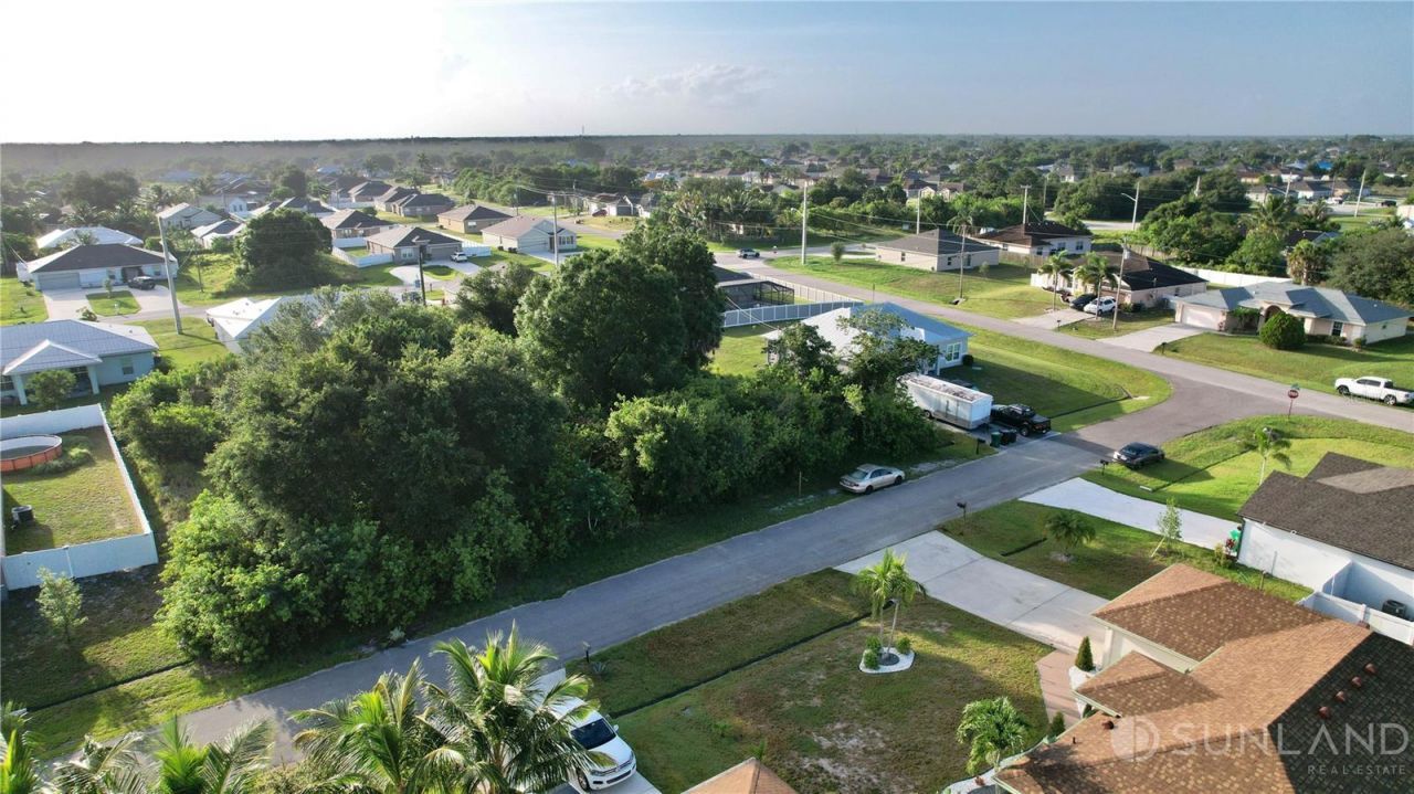 4089 SW Mcintyre Street, Port Saint Lucie, FL 34953 Photo