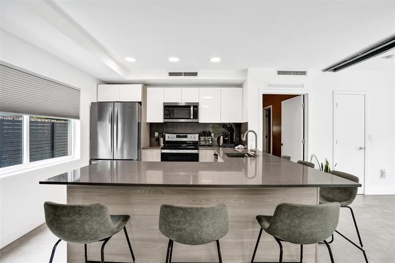 1601 NW 6th Avenue, Fort Lauderdale, FL 33311 Photo