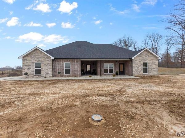 151 Old Wagon Trail, Jackson, MO 63755