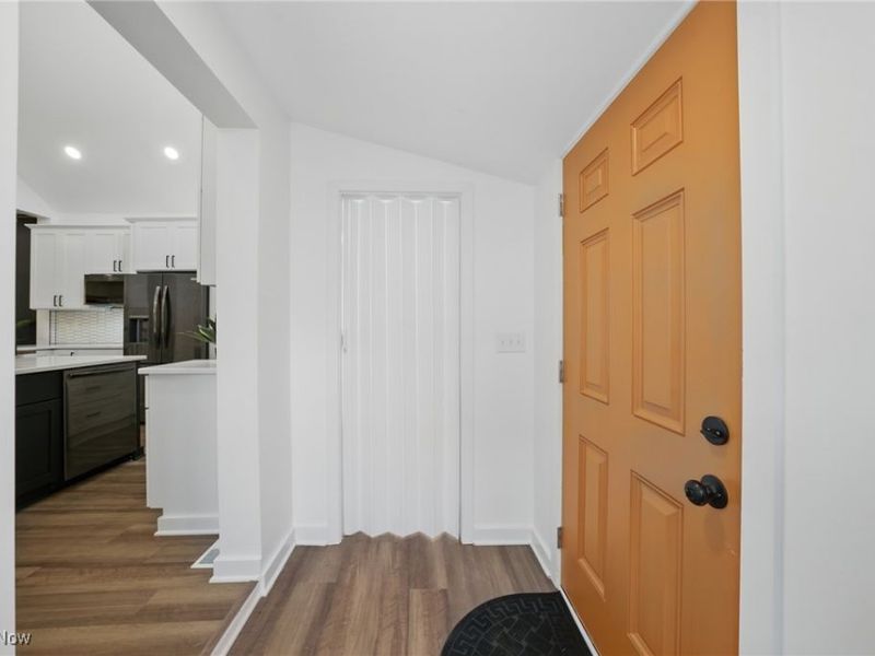 3293 W 23rd Place, Cleveland, OH 44109 Photo 14