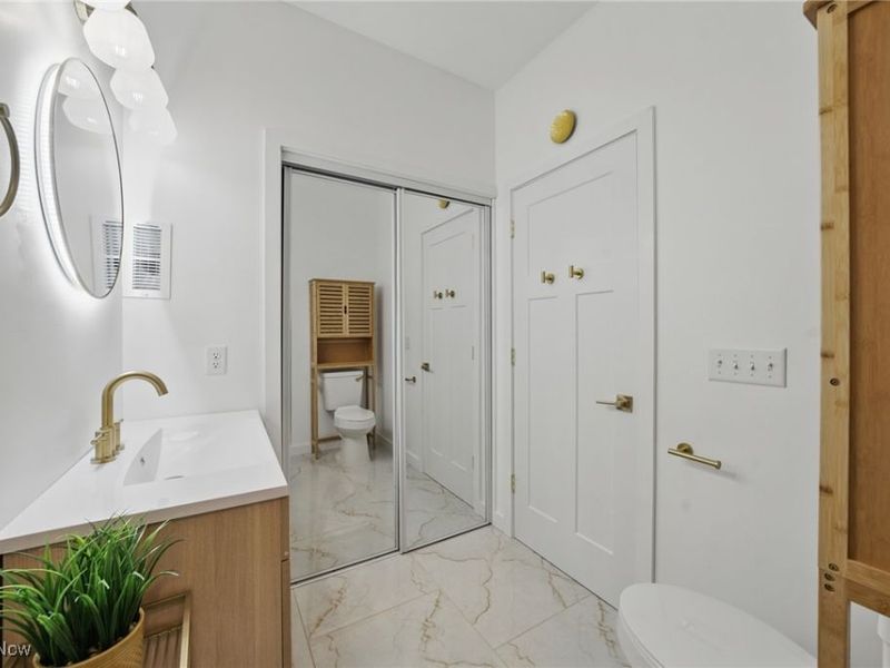 3293 W 23rd Place, Cleveland, OH 44109 Photo 27