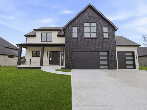 9547 Tall Grass Trail, St. John, IN 46373