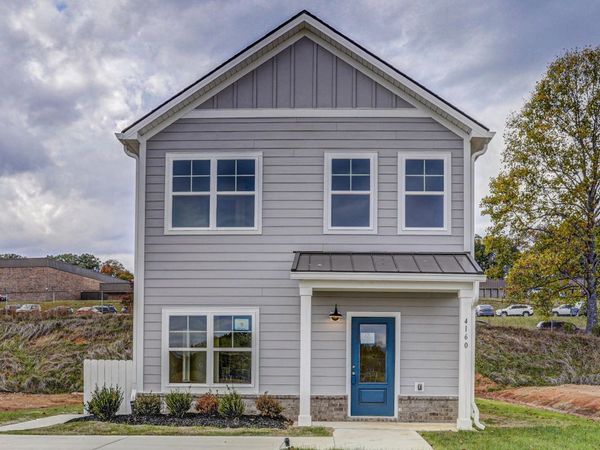4160 Gambrel Oaks Street, Blountville, TN 37617