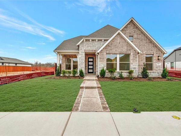 1020 Violet Drive, Crowley, TX 76036