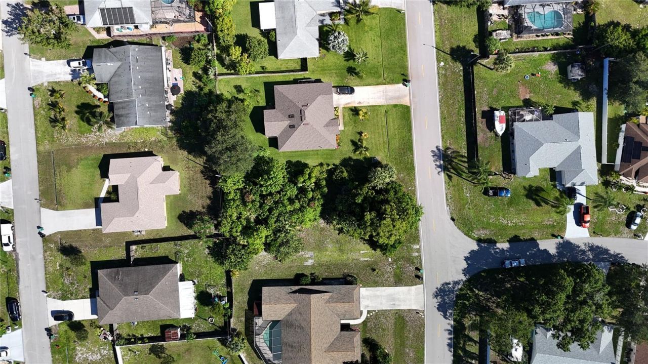 2668 SW Cameo Boulevard, Port Saint Lucie, FL 34953 Photo