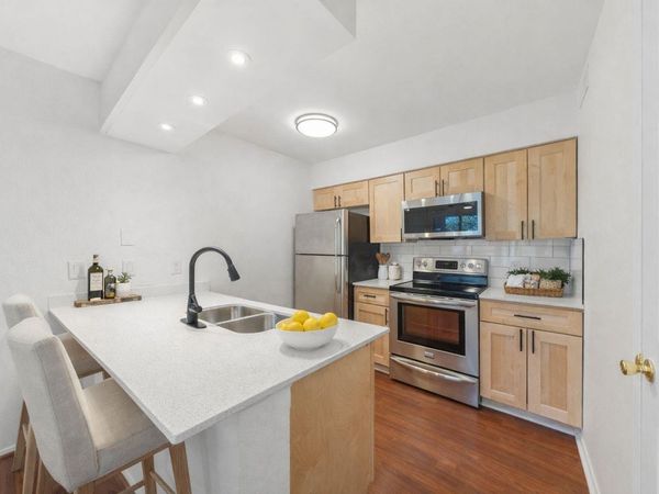 6910 Hart LN, Unit 110, Austin, TX 78731