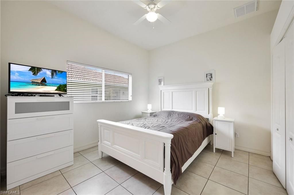 3756 SE 1st Ave , Cape Coral, FL 33904 Photo