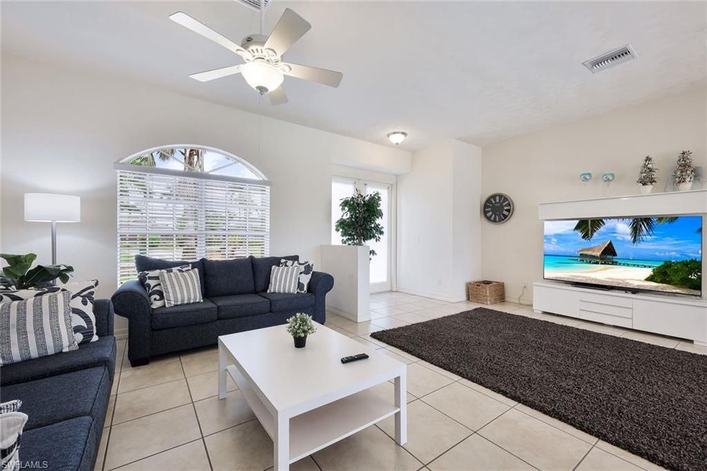 3756 SE 1st Ave , Cape Coral, FL 33904 Photo