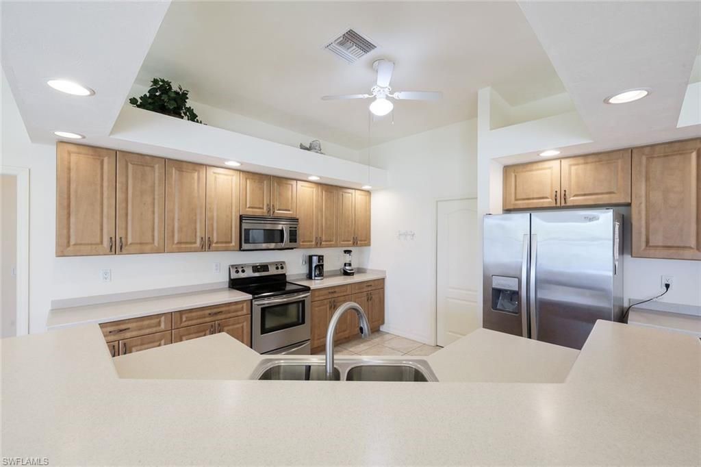 3756 SE 1st Ave , Cape Coral, FL 33904 Photo