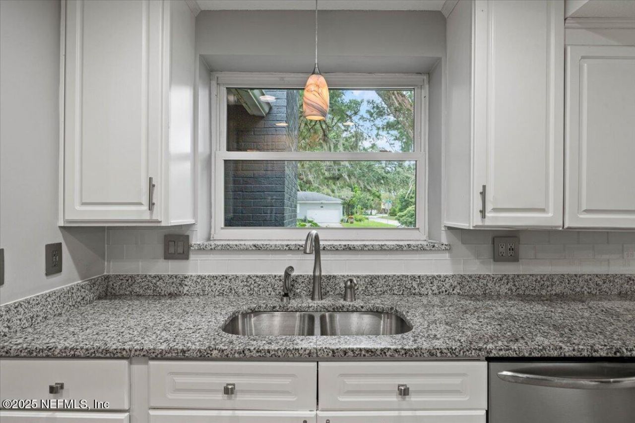 1140 Hickman Road, Jacksonville, FL 32216 Photo