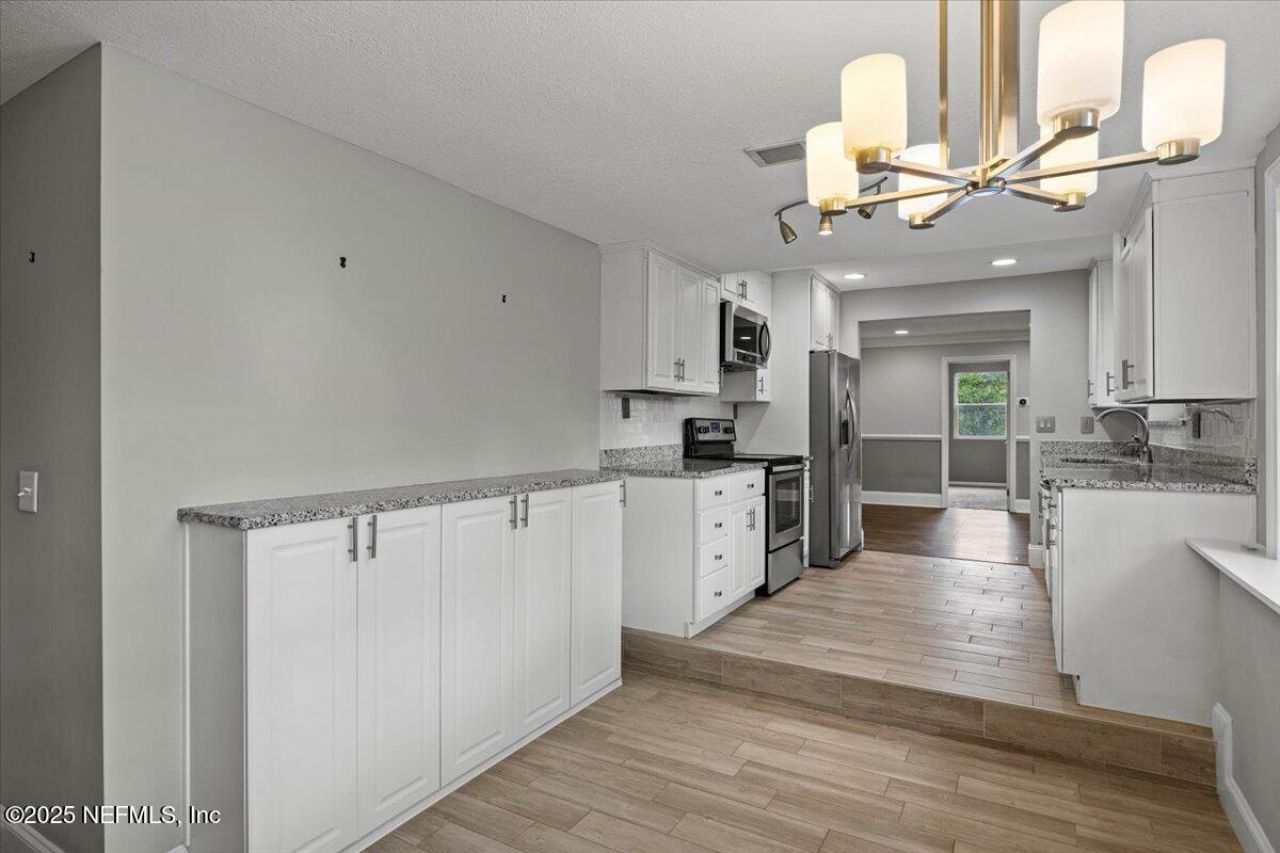 1140 Hickman Road, Jacksonville, FL 32216 Photo