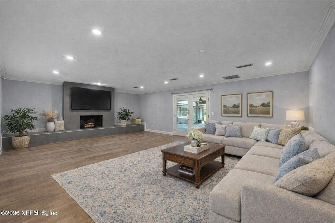 1140 Hickman Road, Jacksonville, FL 32216 Photo