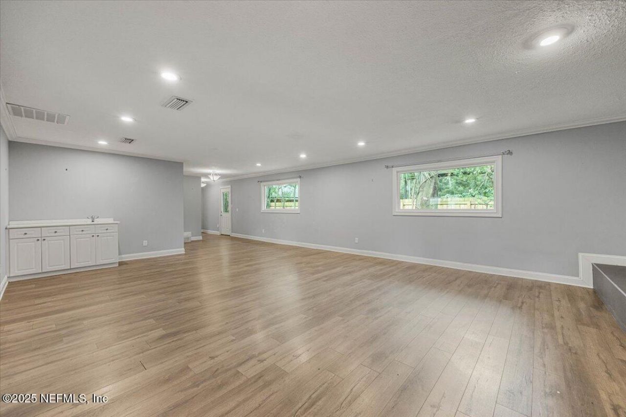 1140 Hickman Road, Jacksonville, FL 32216 Photo