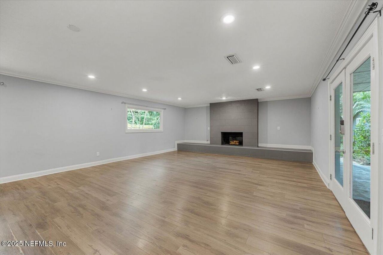 1140 Hickman Road, Jacksonville, FL 32216 Photo