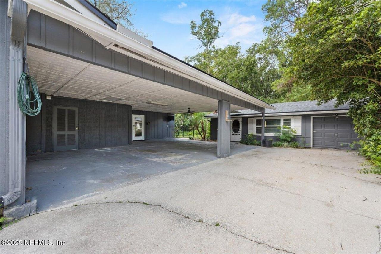 1140 Hickman Road, Jacksonville, FL 32216 Photo