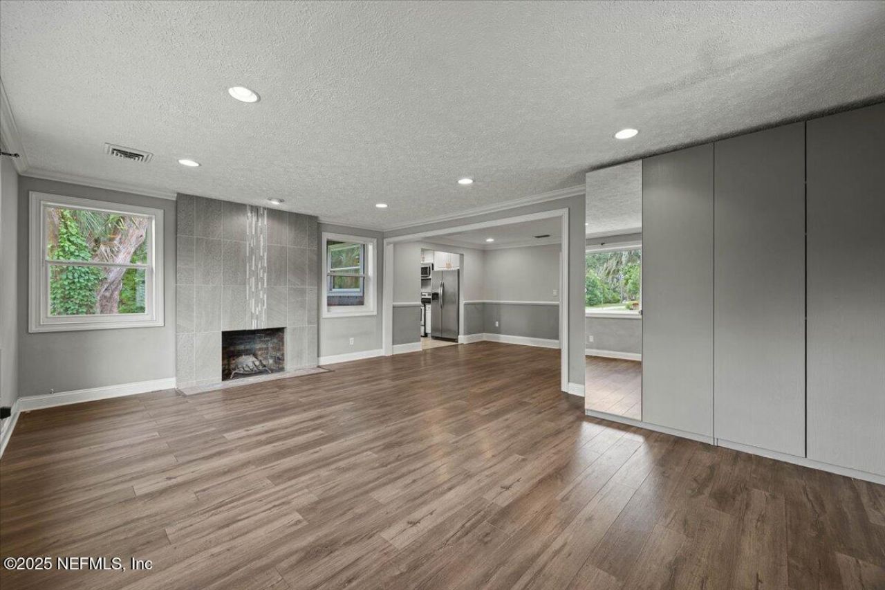 1140 Hickman Road, Jacksonville, FL 32216 Photo