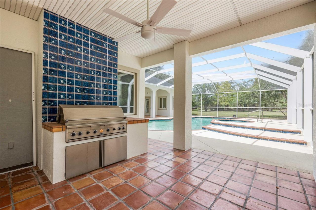 17401 S Highway 475, Summerfield, FL 34491 Photo