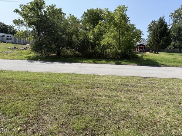 L8 John Street, Johnstown, NY 12095