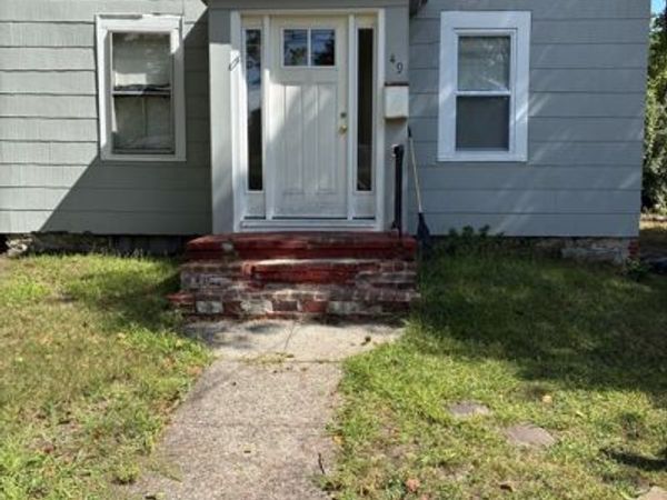 49 Railroad, Norwood, MA 02062