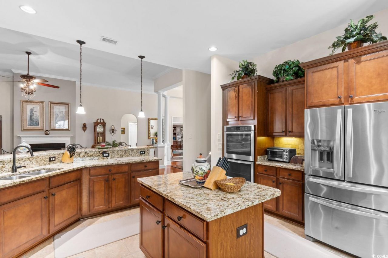 1034 Brentford Pl. Photo 5