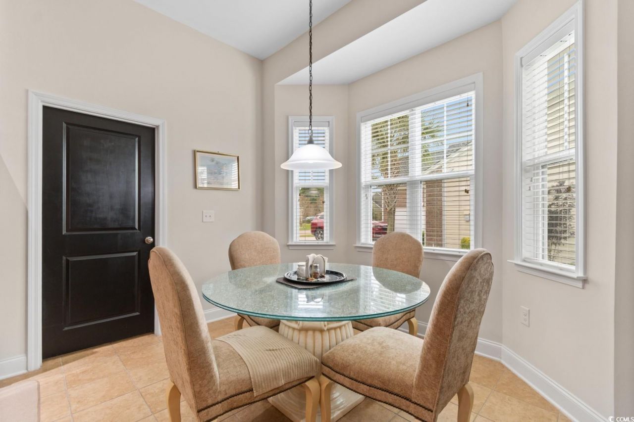 1034 Brentford Pl. Photo 7