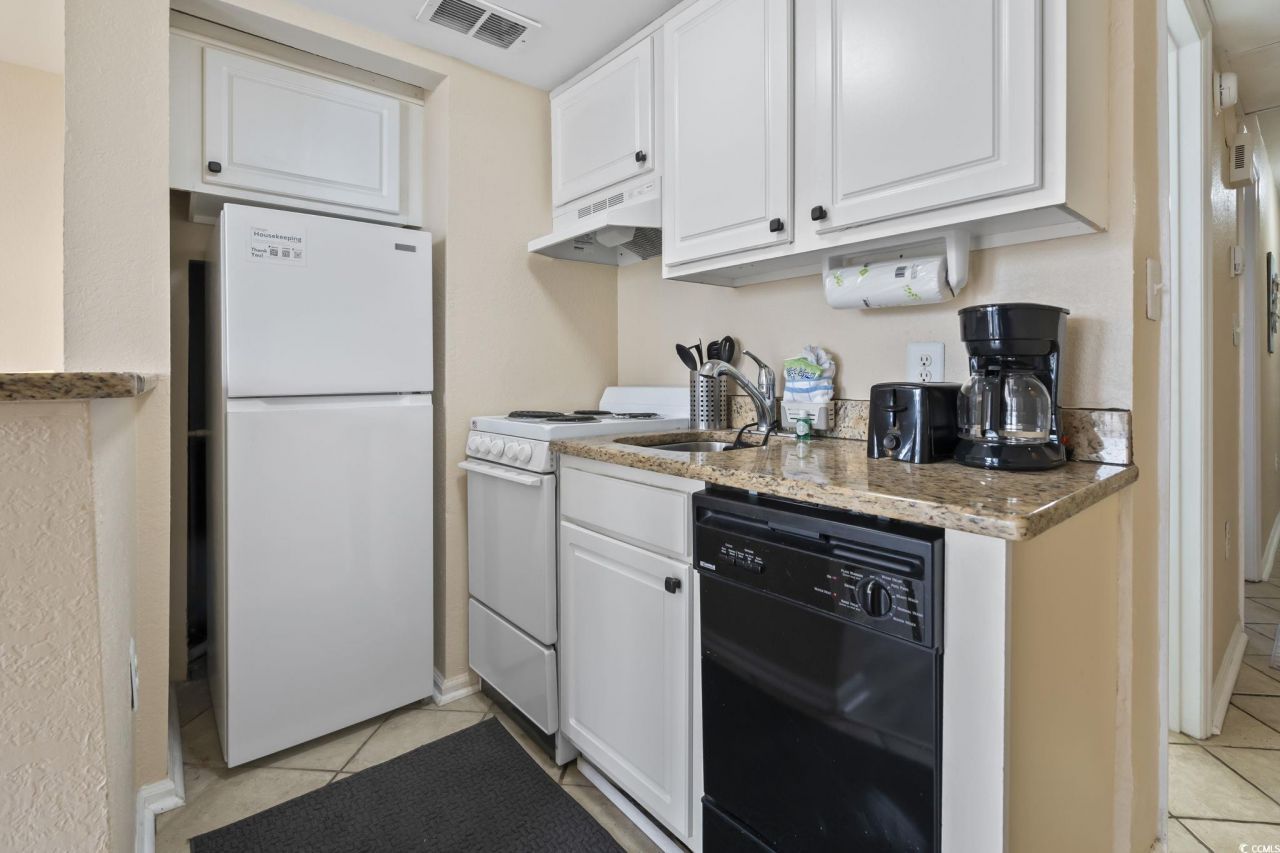 2310 N Ocean Blvd. Photo 4