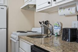 2310 N Ocean Blvd. photo 4