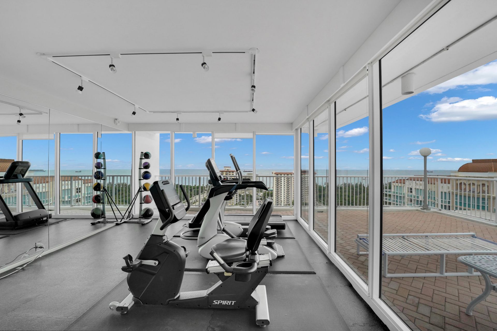 2800 E Sunrise Boulevard, Unit 19a, Fort Lauderdale, FL 33304 Photo