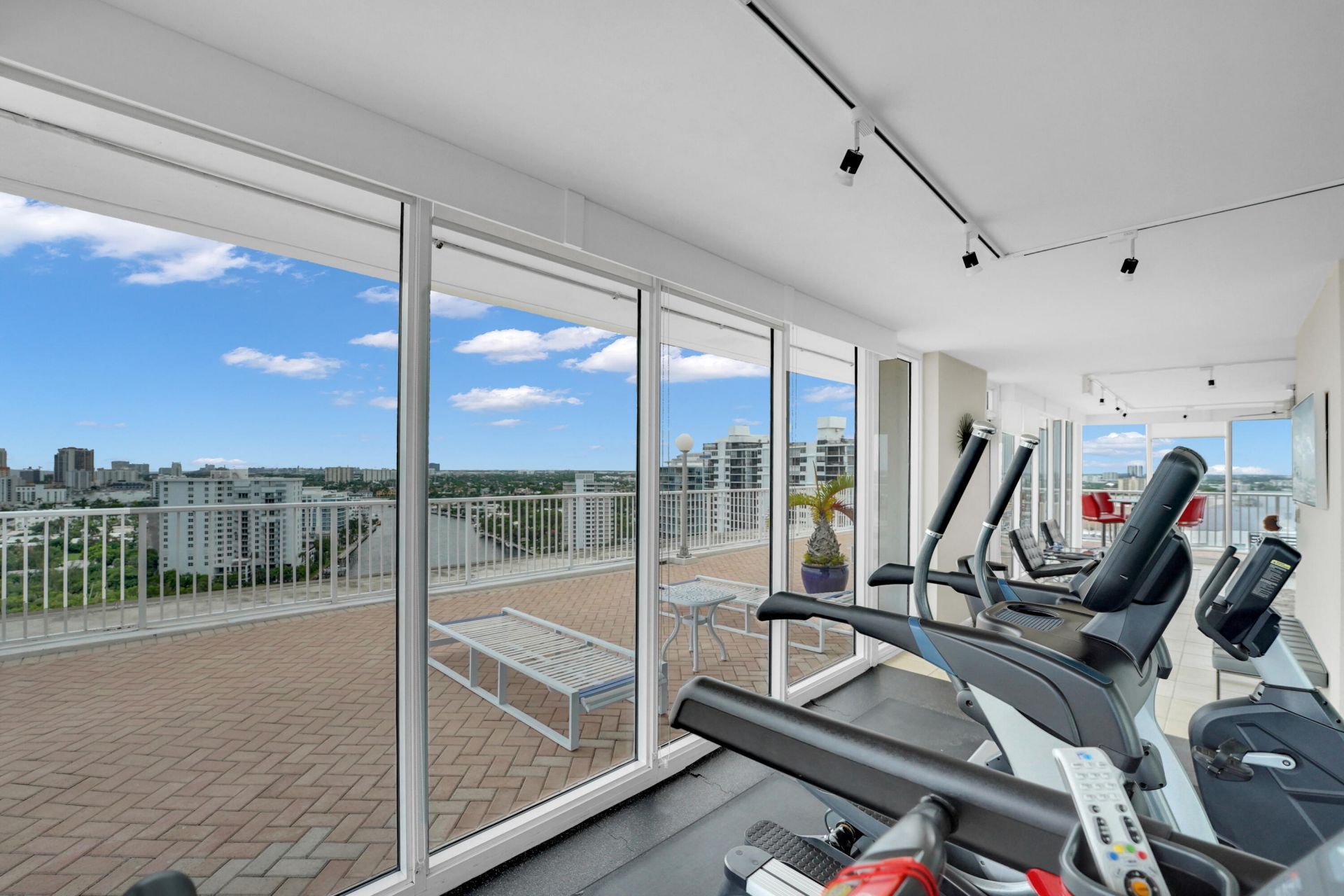 2800 E Sunrise Boulevard, Unit 19a, Fort Lauderdale, FL 33304 Photo