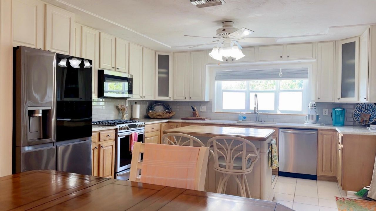1129 Gordon Drive, Big Pine Key, FL 33043 Photo