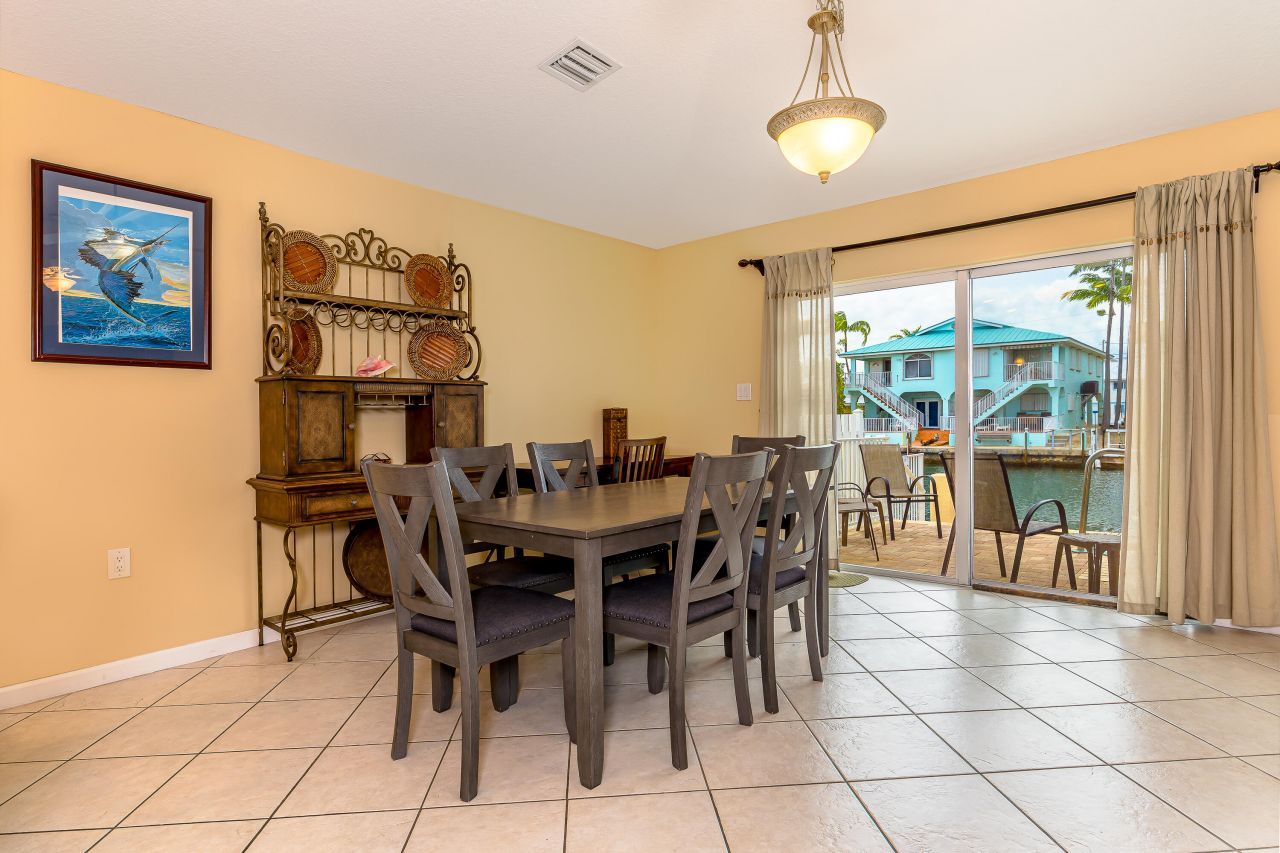 260 Sadowski Causeway, Key Colony, FL 33051 Photo