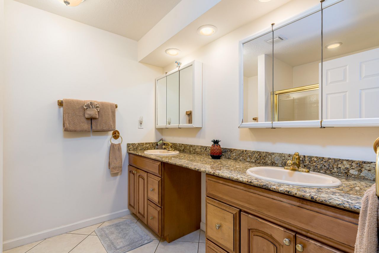 260 Sadowski Causeway, Key Colony, FL 33051 Photo