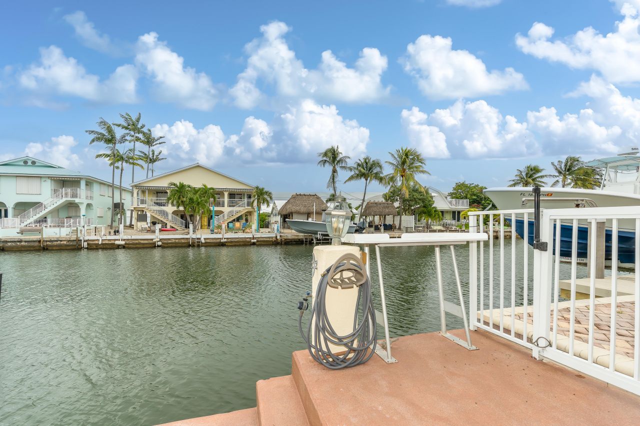 260 Sadowski Causeway, Key Colony, FL 33051 Photo